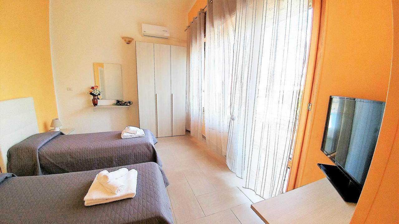 B&B Maresalento Racale Exterior foto