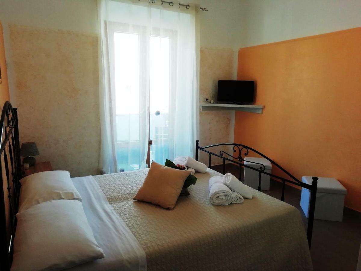 B&B Maresalento Racale Exterior foto